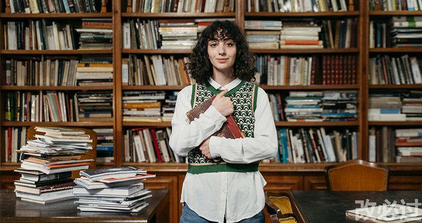 笔栈,笔栈官网,笔栈降AIGC,笔栈论文查重系统