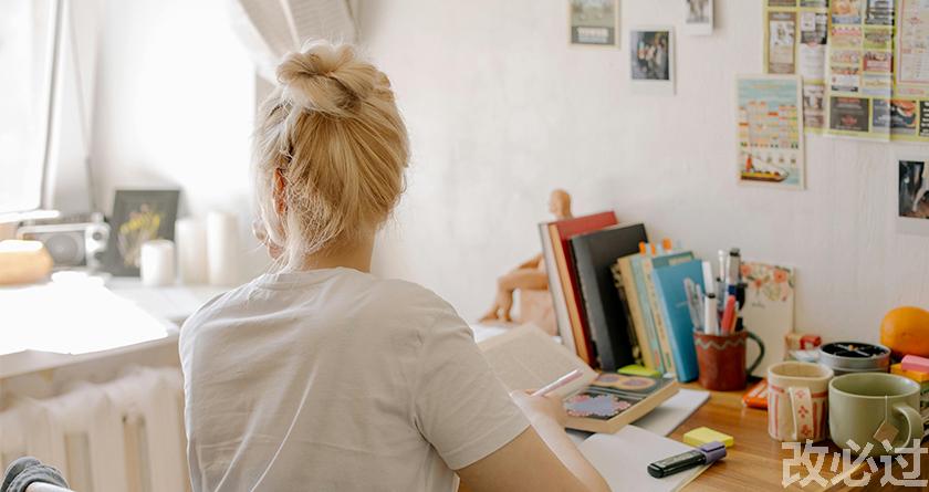 笔栈,笔栈官网,笔栈降AIGC,笔栈论文查重系统