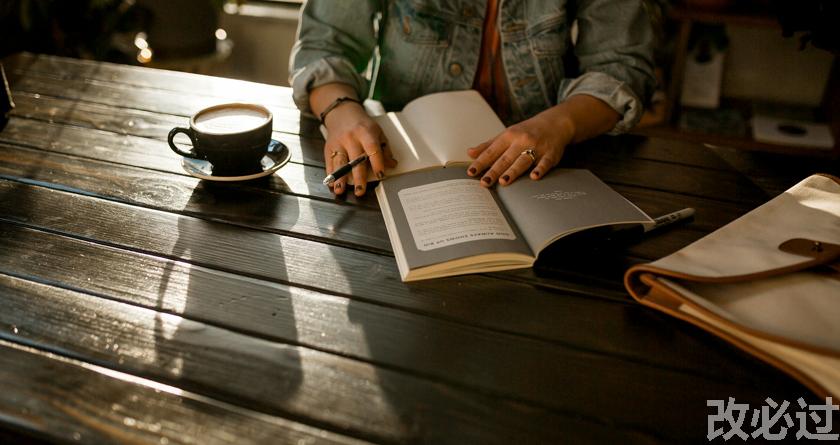 笔栈,笔栈官网,笔栈降AIGC,笔栈论文查重系统